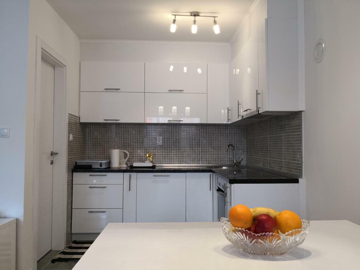 Apartman Gaga Lukavica Exterior photo